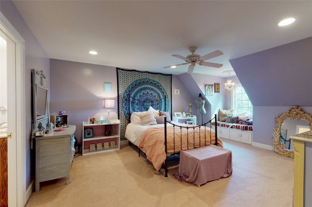 113 Mariners Walk Brunswick, GA 31523 - Photo 27 of 39 2nd Bedroom upstairs
