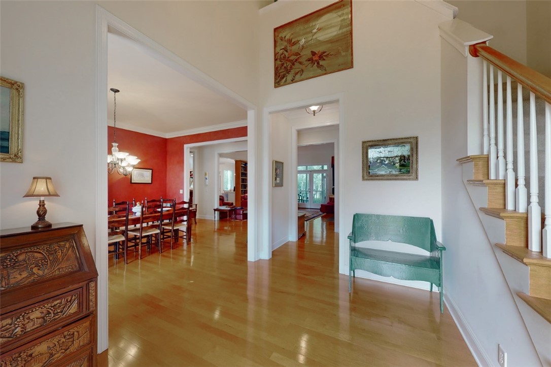 113 Mariners Walk Brunswick, GA 31523 - Photo 3 of 39 Foyer is open to second floor