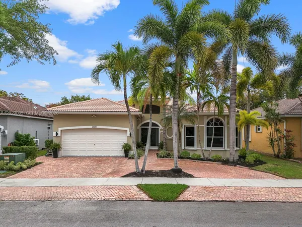 $4,300 | 2021 Southeast 17th Avenue, Unit 2021, Homestead, FL 33035