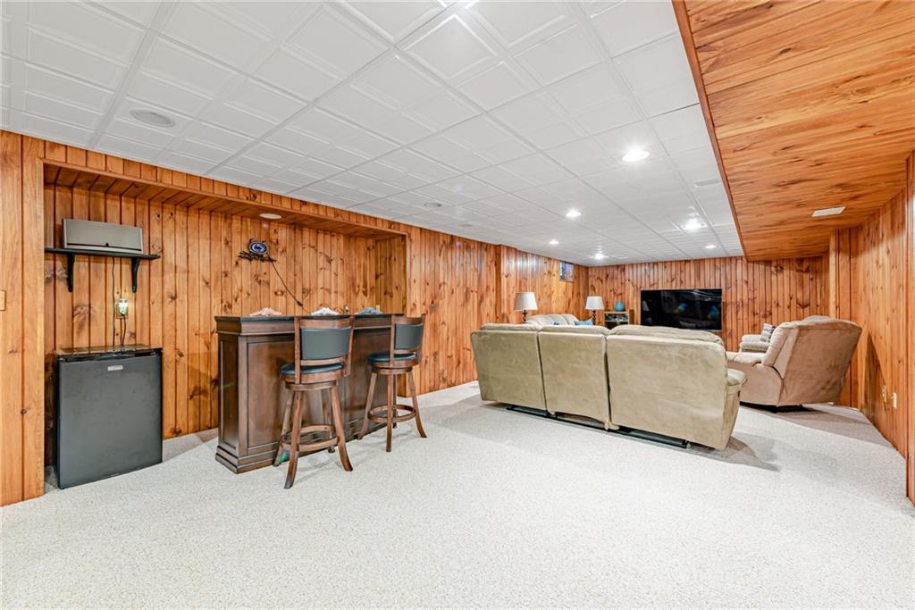 612 Rembrandt Circle Irwin, PA 15642 - Photo 27 of 32 a view of kitchen with furniture and refrigerator