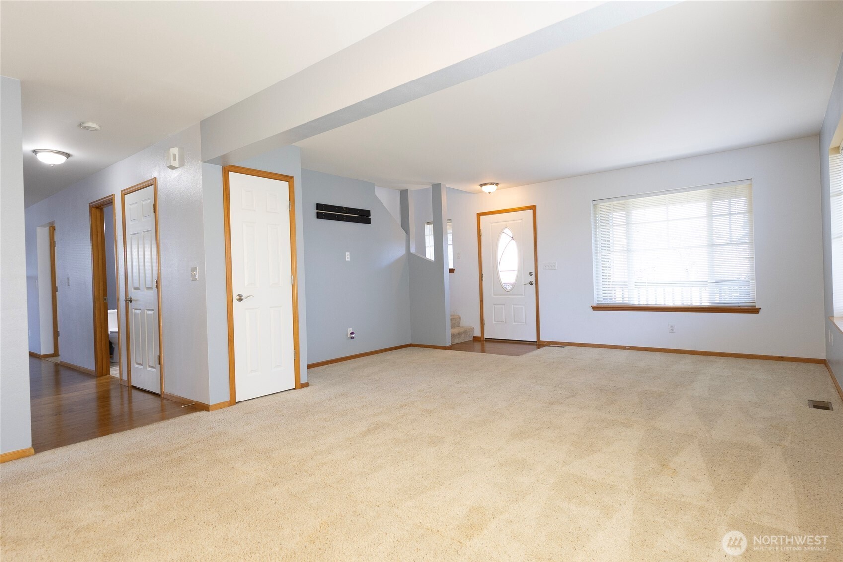 1877 Emerald Way Lynden, WA 98264 - Photo 4 of 33 an empty room with windows and closet