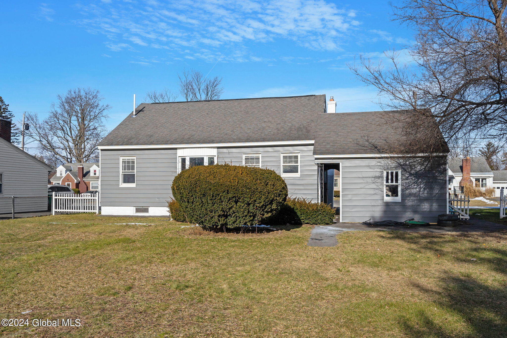 2049 Caldicott Road Rotterdam, NY 12303 - Photo 36 of 38 36-web-or-mls-2049-caldicott-rd
