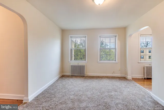 $1,115 | 215 Oakwood Street Southeast, Unit 301, Washington, DC 20032