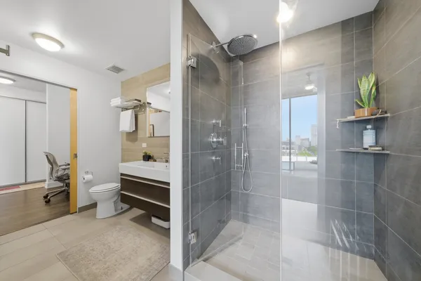 $400,000 | 1720 South Michigan Avenue, Unit 809, Chicago, IL 60616