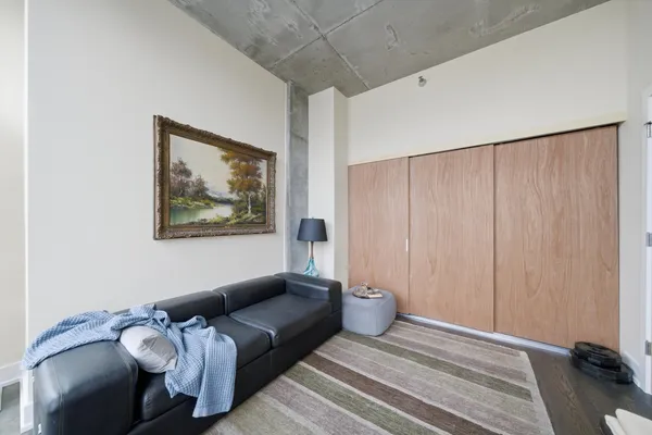 $400,000 | 1720 South Michigan Avenue, Unit 809, Chicago, IL 60616