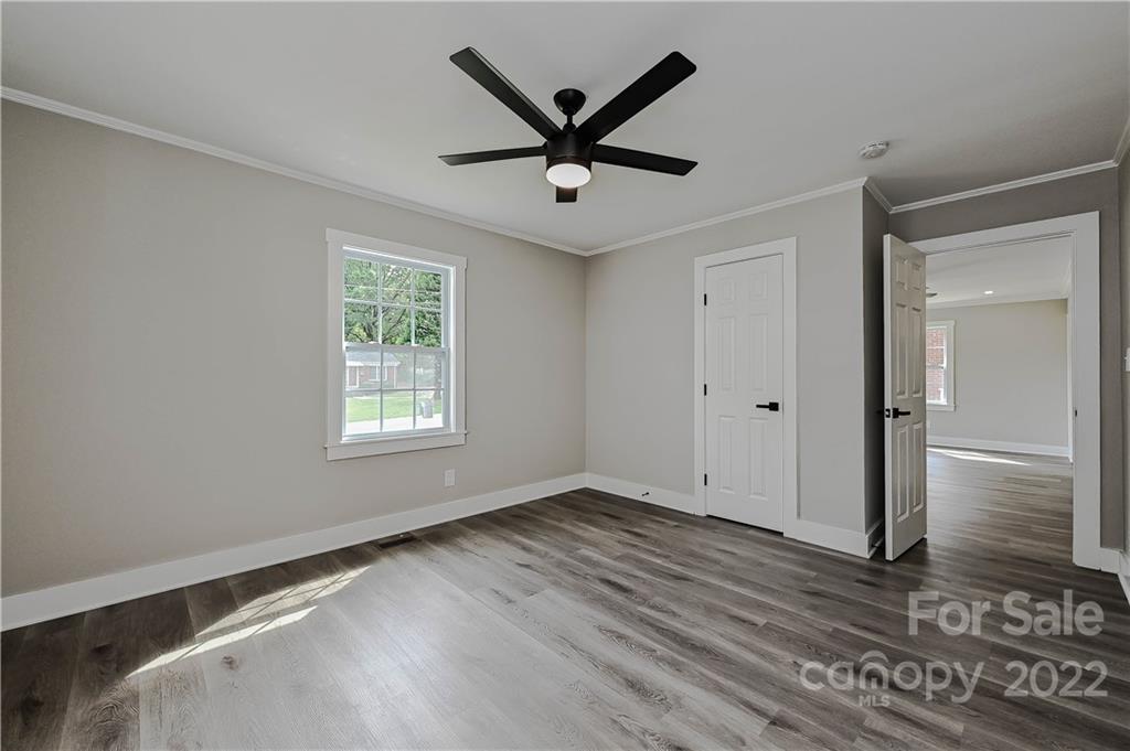 3947 Tillman Road Charlotte, NC 28208 - Photo 17 of 24 Gallery Image 17