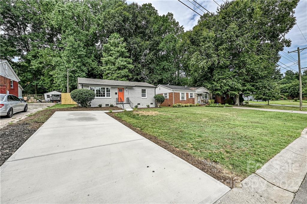 3947 Tillman Road Charlotte, NC 28208 - Photo 22 of 24 Gallery Image 22