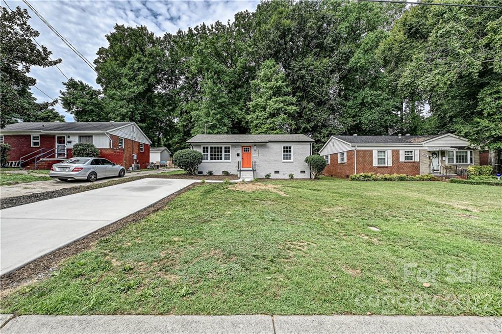 3947 Tillman Road Charlotte, NC 28208 - Photo 23 of 24 Gallery Image 23