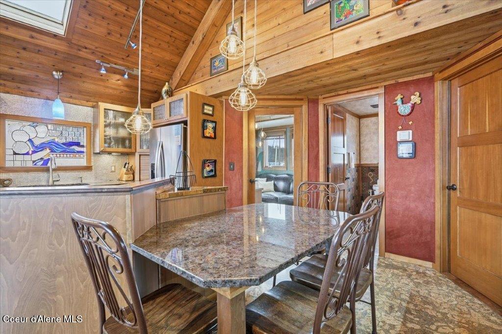 34129 Scenic Bay Road Bayview, ID 83803 - Photo 30 of 72 24-Dining