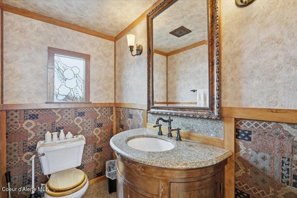 34129 Scenic Bay Road Bayview, ID 83803 - Photo 36 of 72 30-Half bath