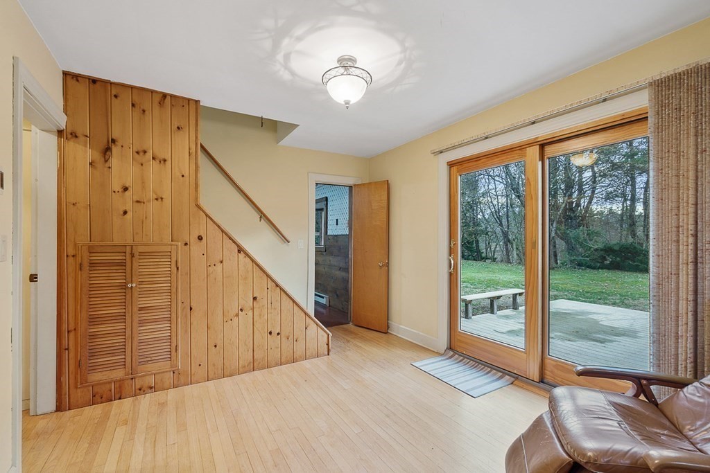 59 Old Common Road Lancaster, MA 01523 - Photo 21 of 37