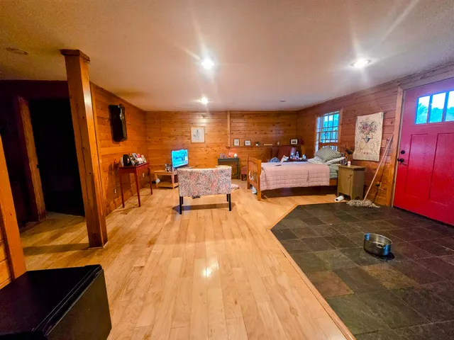 $390,000 | 1727 Highway 14, Irasburg, VT 05845