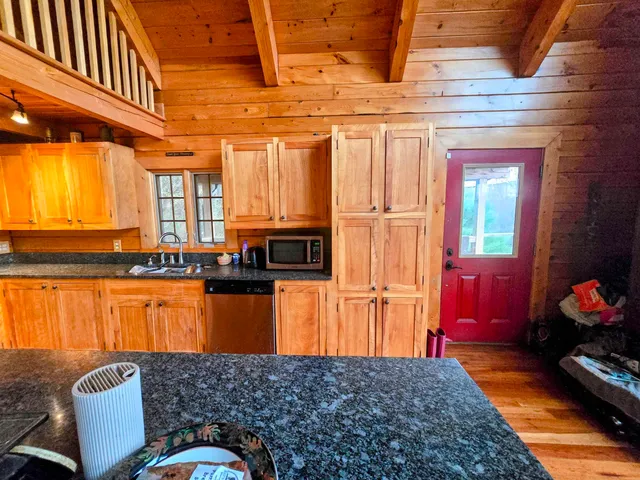 $390,000 | 1727 Highway 14, Irasburg, VT 05845