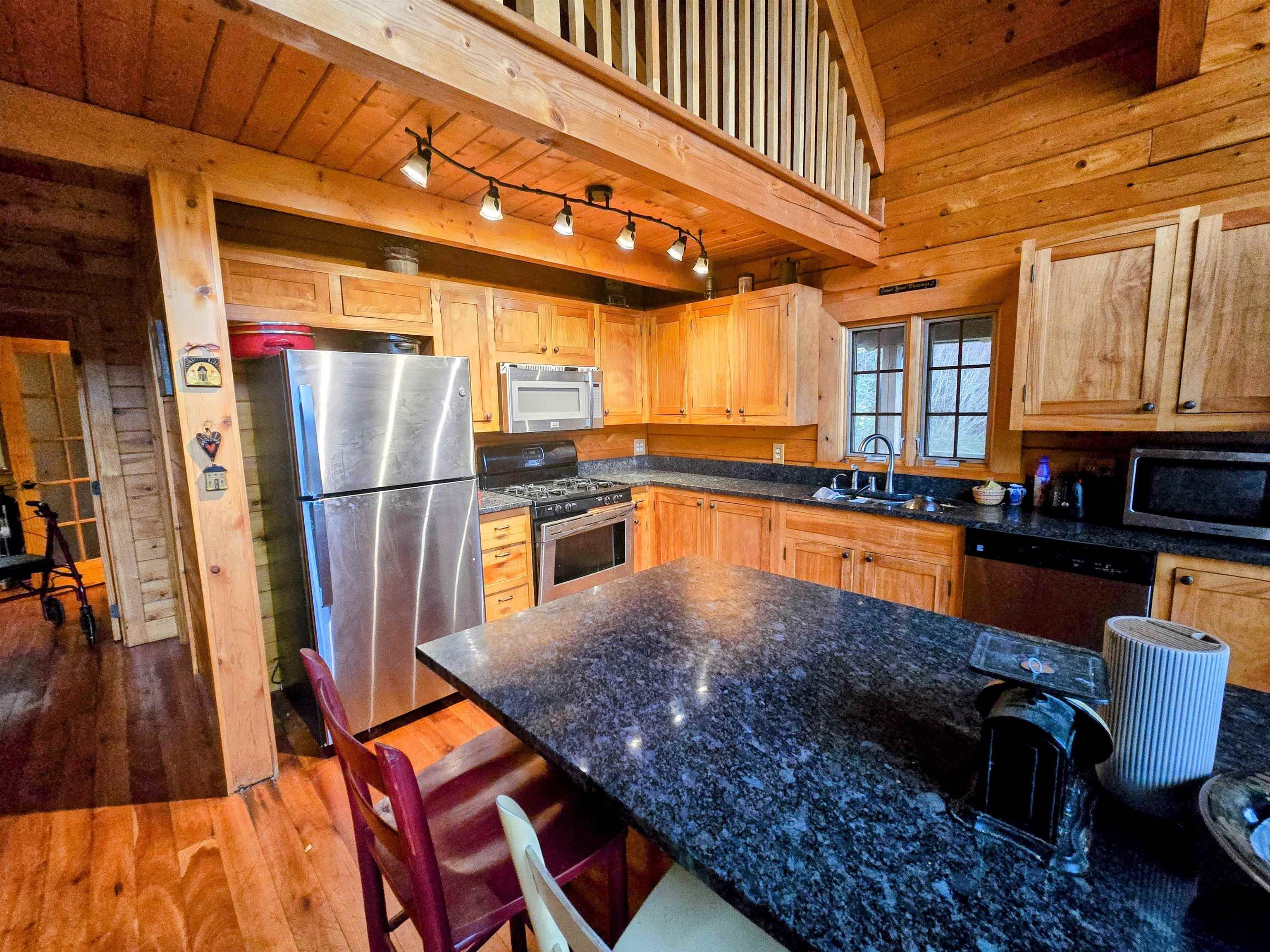 1727 Highway 14 Irasburg, VT 05845 - Photo 6 of 26