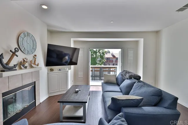 $6,500 | 828 D Avenue, Coronado, CA 92118