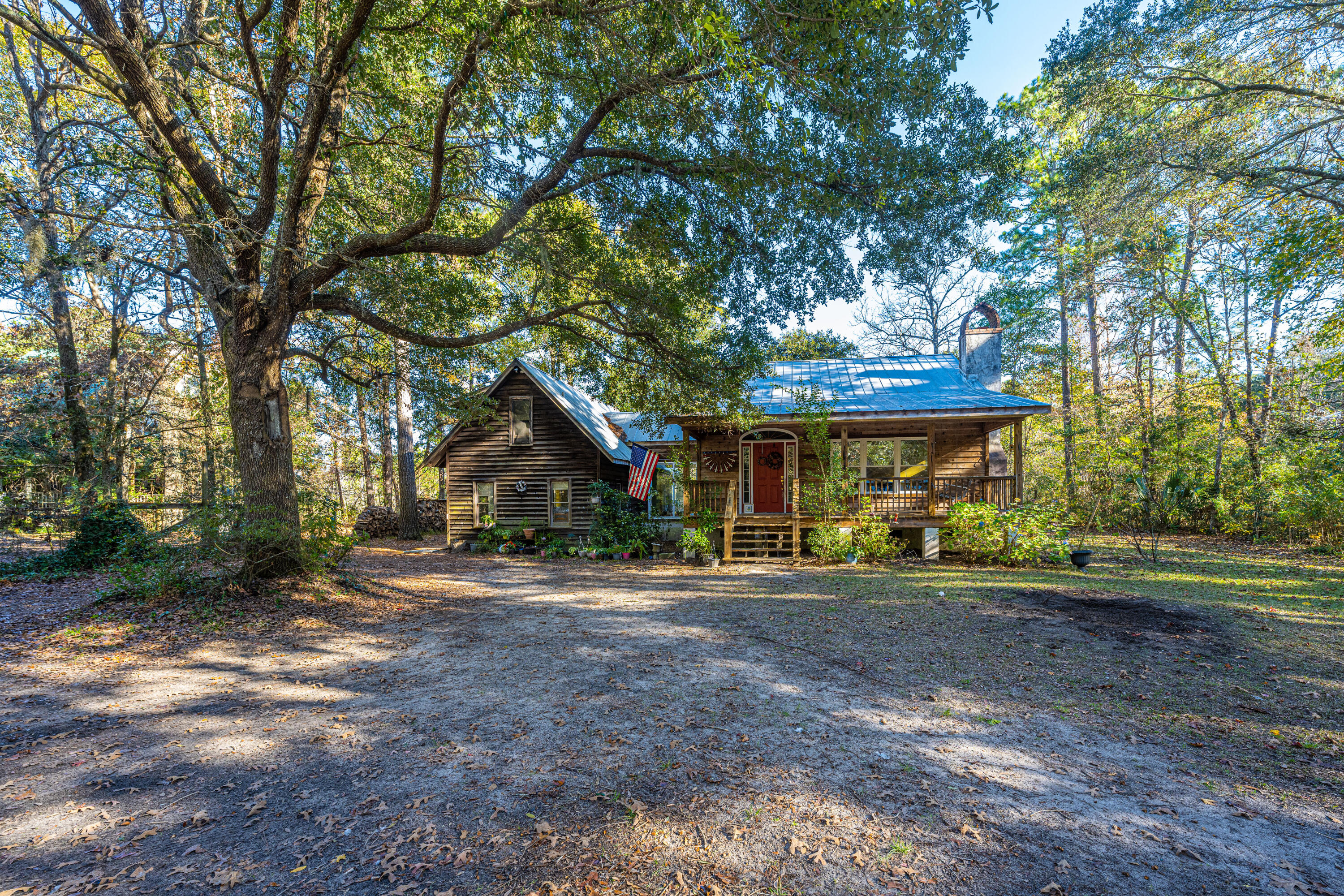 1556 Palmer Bridge Road McClellanville, SC 29458 - Photo 30 of 31 1556PalmerBridgeRd02