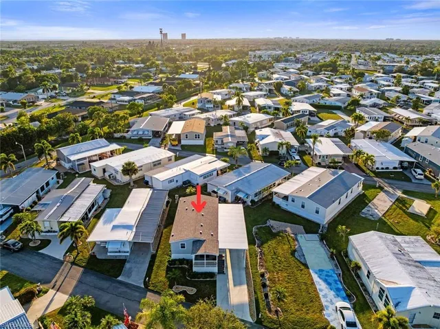 $299,900 | 37 Ronald Drive, Fort Myers, FL 33908