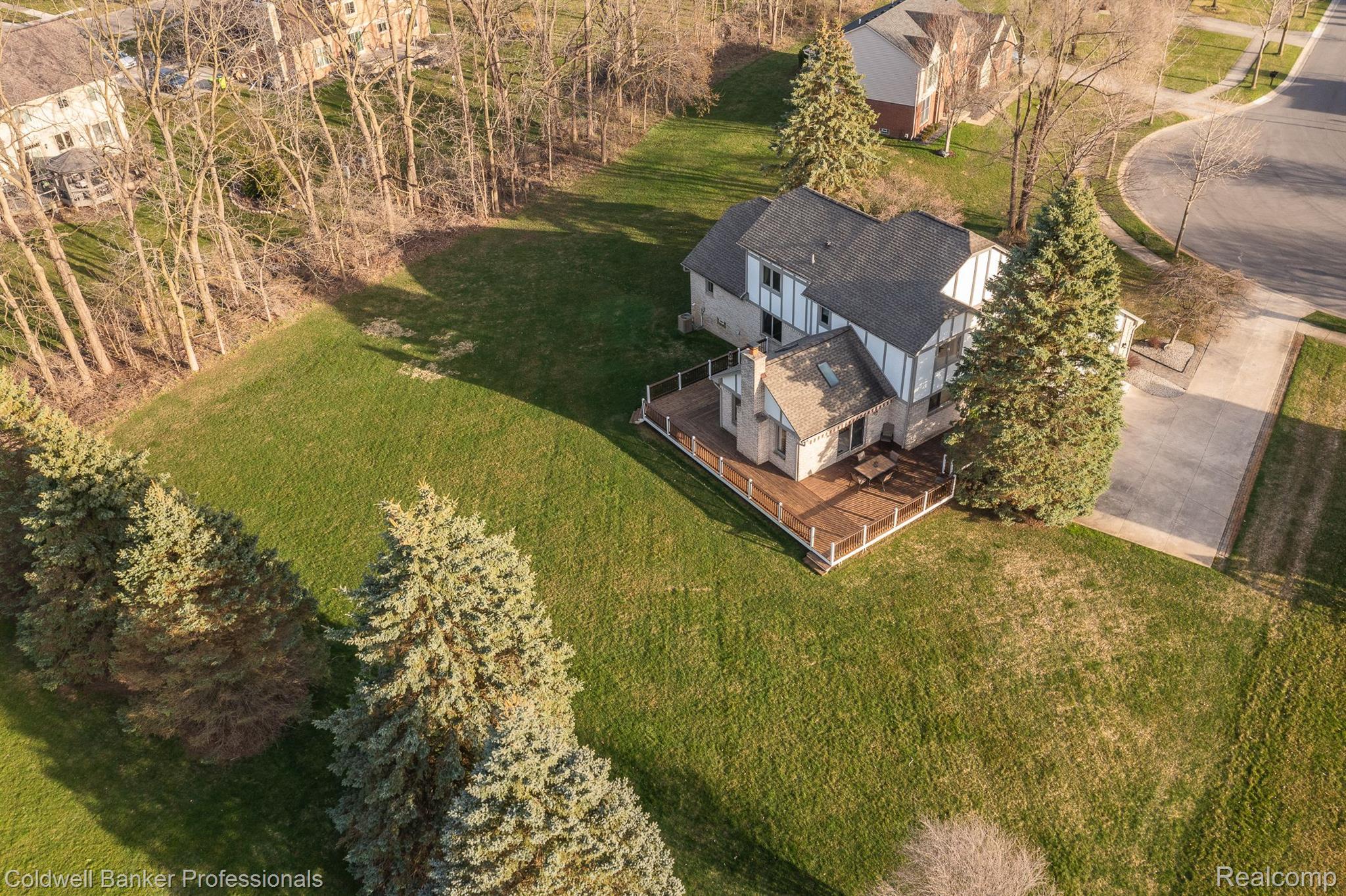 24296 Woodham Road Novi, MI 48374 - Photo 39 of 42