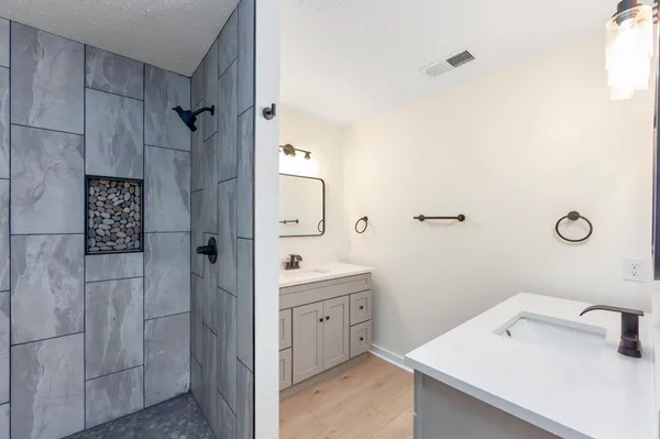 $299,900 | 99 Elmwood Cove, Jackson, TN 38305