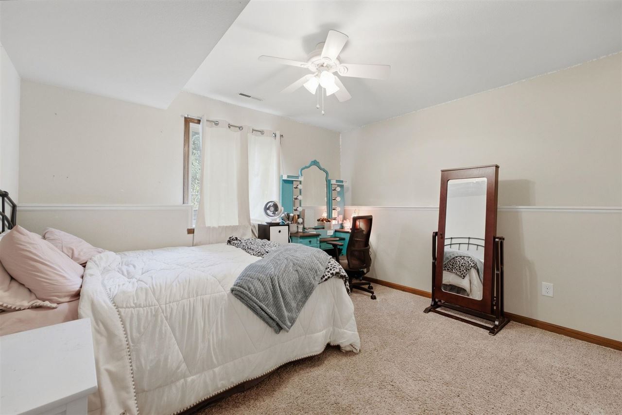 3118 116th Circle Riverside, IA 52327 - Photo 19 of 37 Gallery Image 19