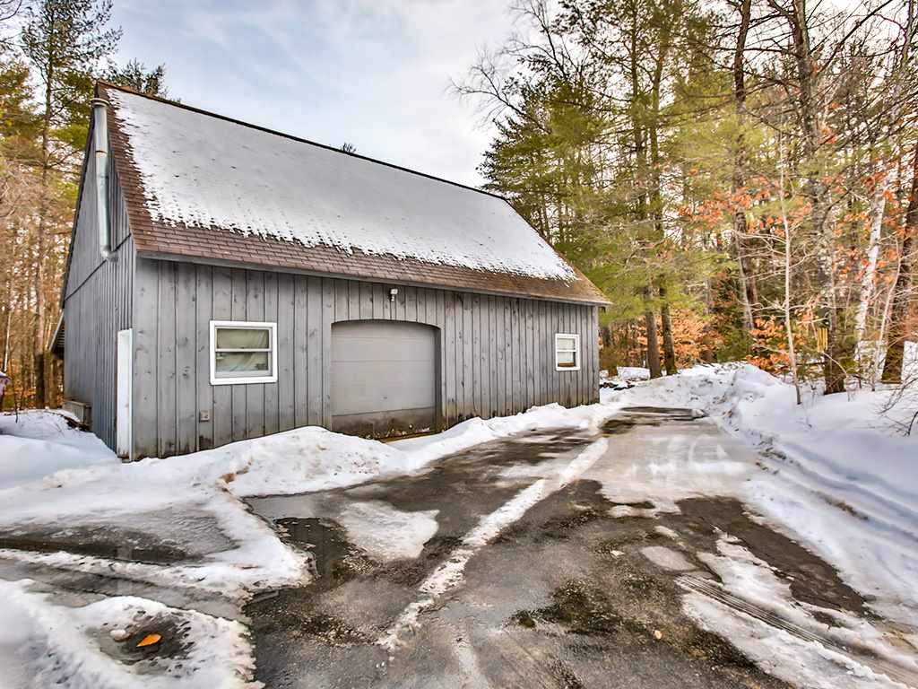 6 Horace Greeley Road Amherst, NH 03031 - Photo 3 of 40