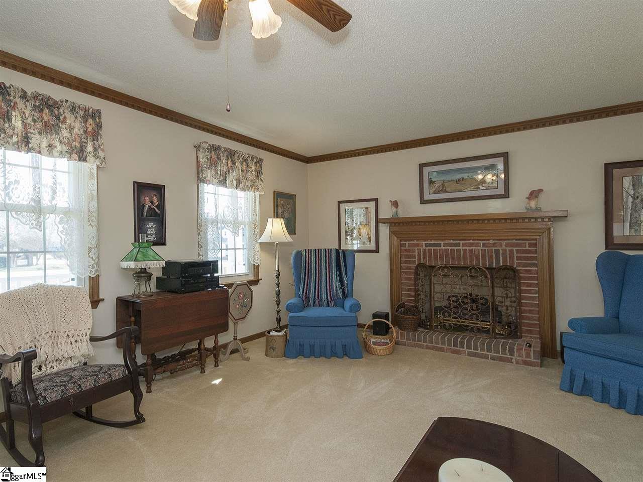 704 Rock Springs Road Easley, SC 29642 - Photo 12 of 36 Gallery Image 12