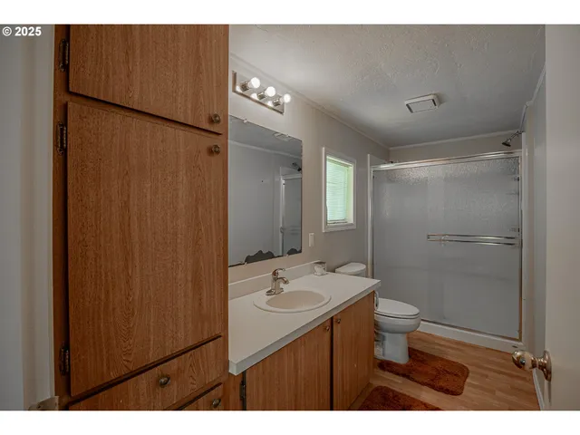 $399,000 | 150 North 11th Street, Lakeside, OR 97449