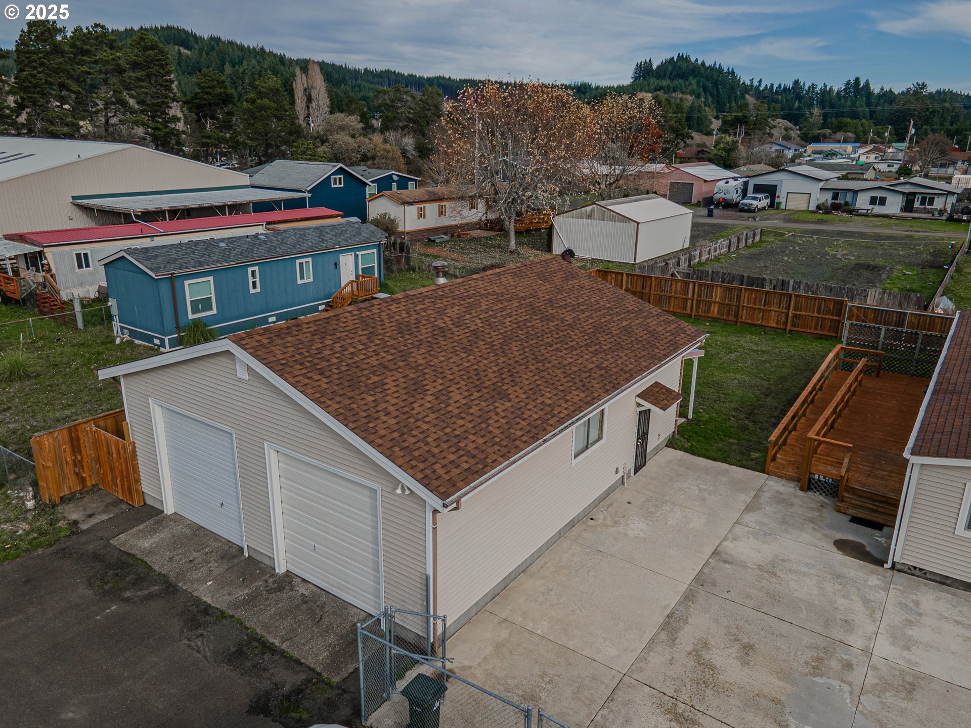 150 North 11th Street Lakeside, OR 97449 - Photo 10 of 37 not sure