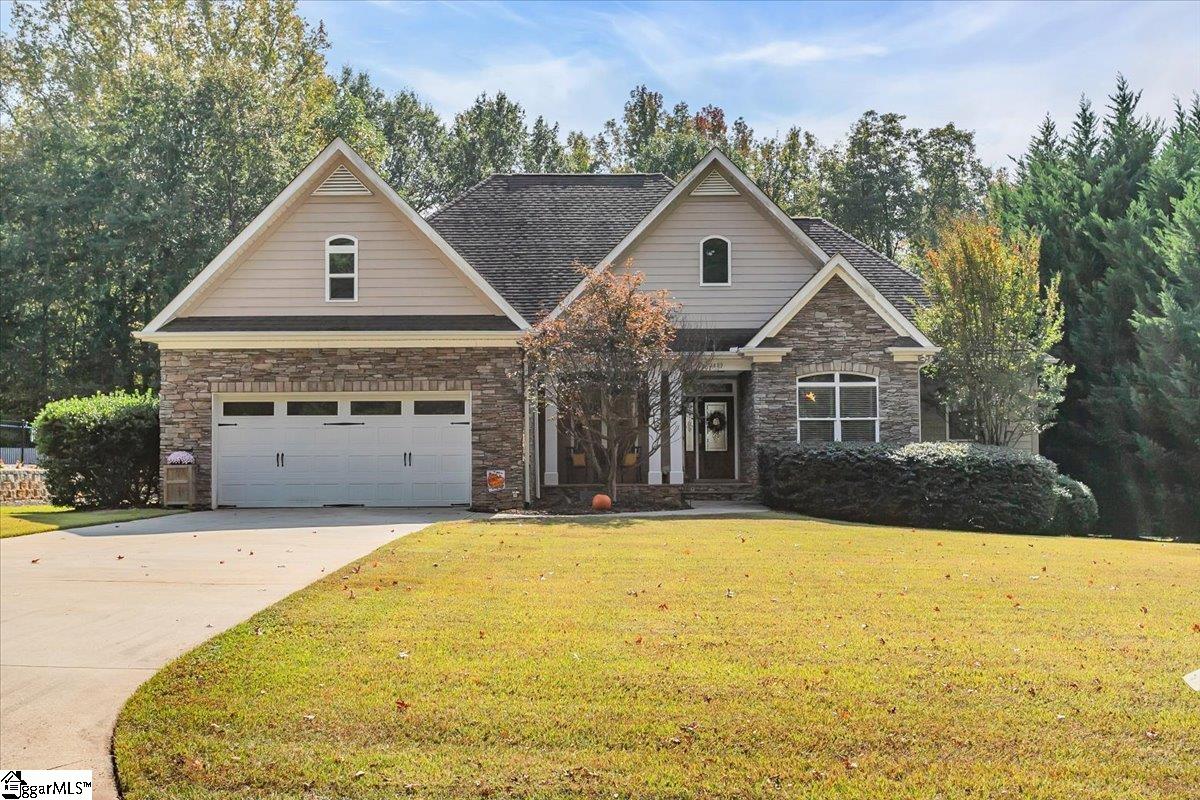 2493 Poole Road Greer, SC 29651 - Photo 1 of 36