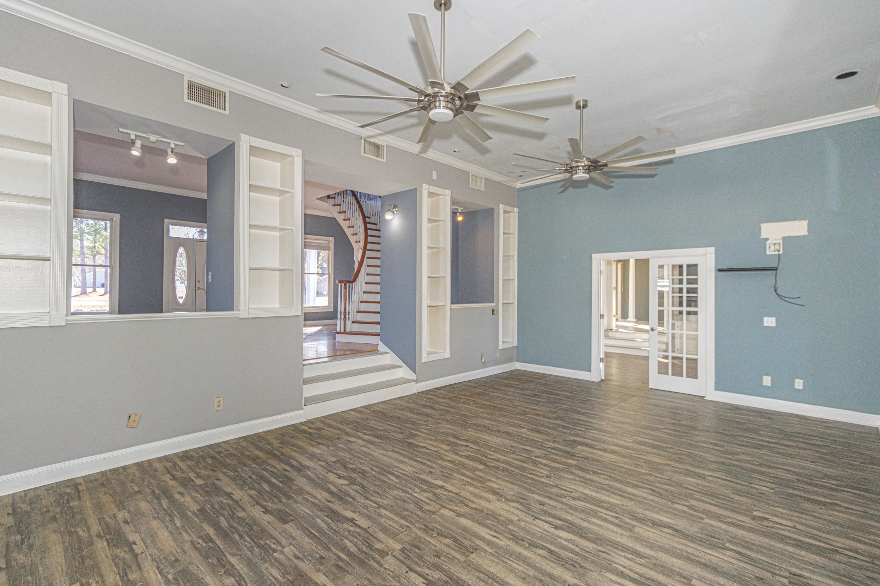 259 Dunbarton Lane Conway, SC 29526 - Photo 10 of 38