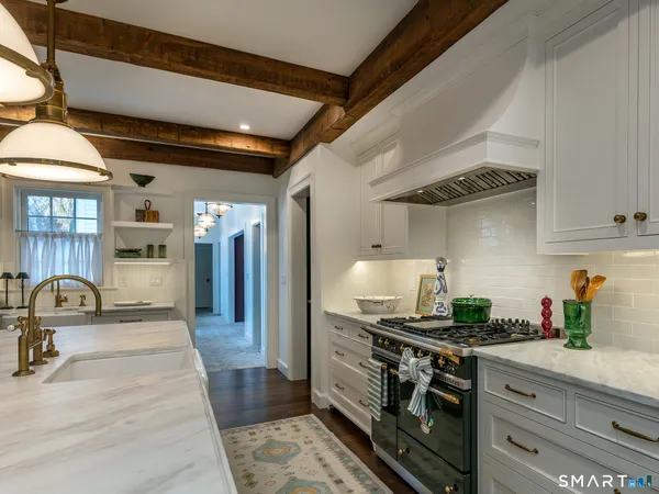 $3,350,000 | 116 Wykeham Road, Washington, CT 06793