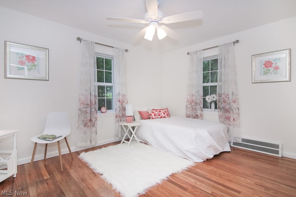 768 Lander Road Cleveland, OH 44143 - Photo 4 of 14 Gallery Image 4