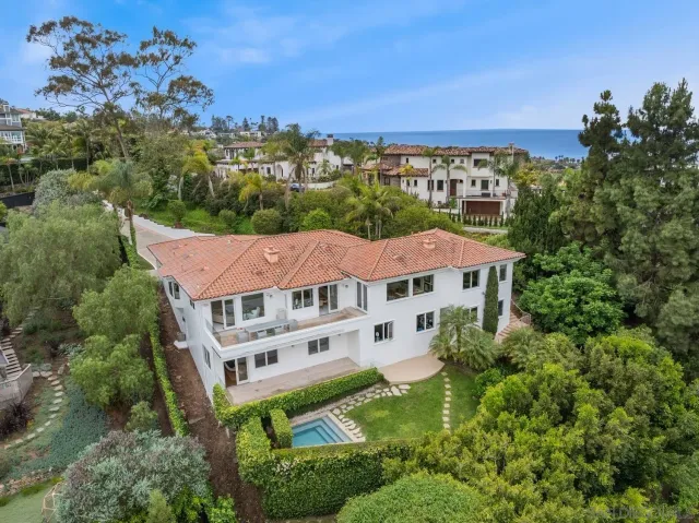 $5,295,000 | 6617 Muirlands Drive, La Jolla, CA 92037