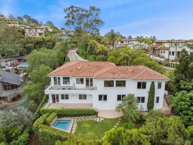 $5,295,000 | 6617 Muirlands Drive, La Jolla, CA 92037