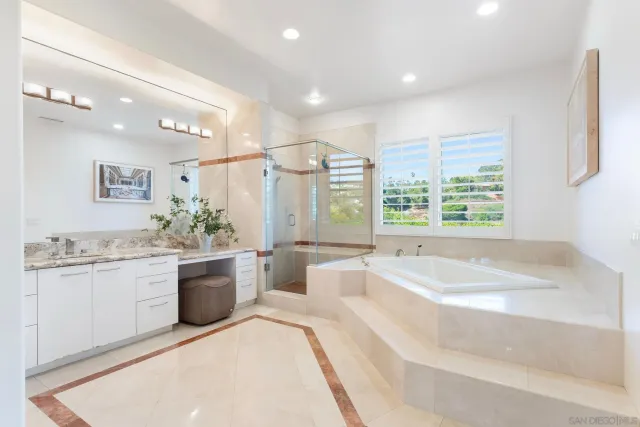 $5,295,000 | 6617 Muirlands Drive, La Jolla, CA 92037