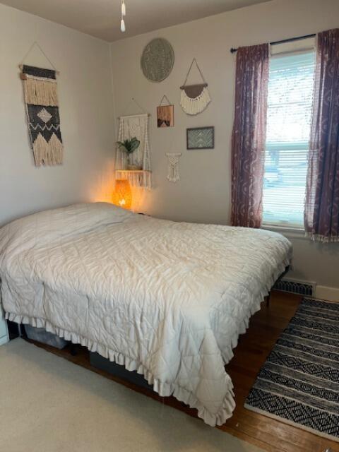 2213 South 35th Street Manitowoc, WI 54220 - Photo 14 of 35 master bed