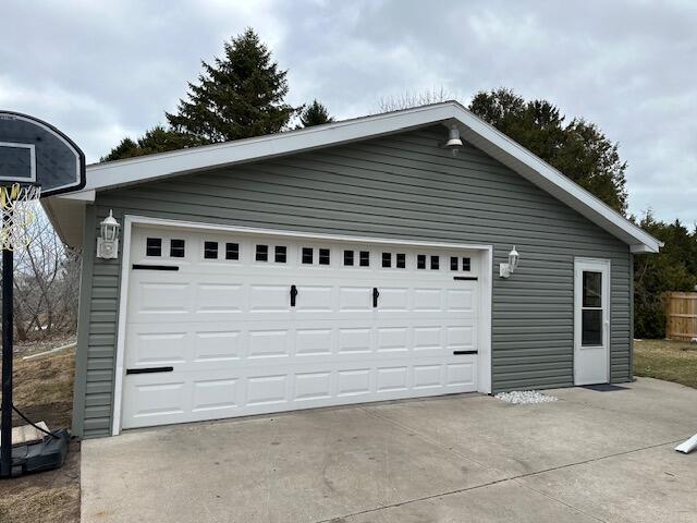 2213 South 35th Street Manitowoc, WI 54220 - Photo 34 of 35 garage