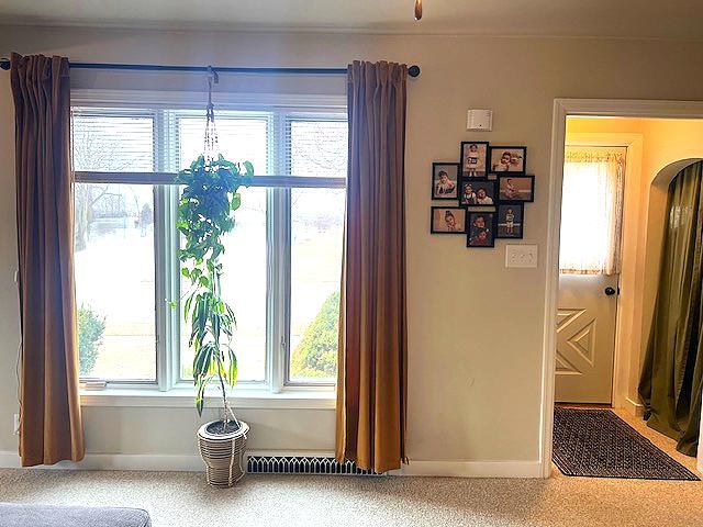 2213 South 35th Street Manitowoc, WI 54220 - Photo 5 of 35 Living Room / Foyer