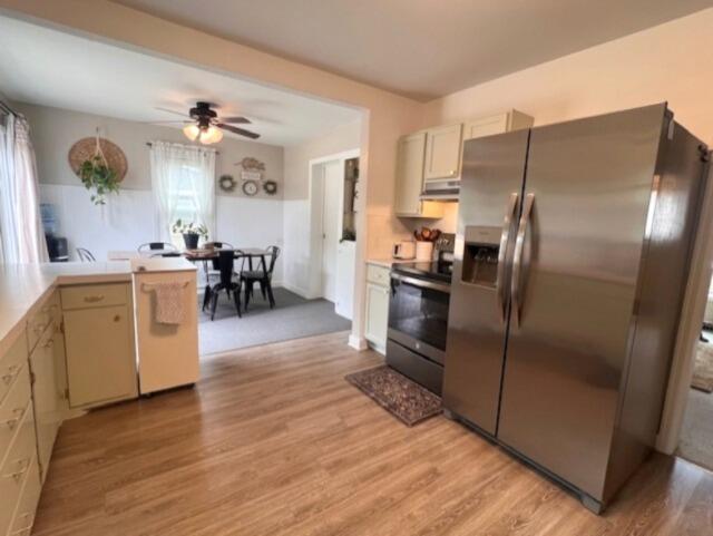 2213 South 35th Street Manitowoc, WI 54220 - Photo 8 of 35 kitchen 3