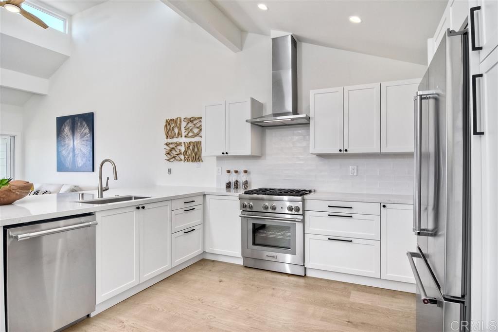 1827 Parliament Road Encinitas, CA 92024 - Photo 7 of 25