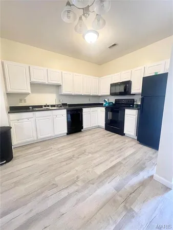 $1,560 | 4057 Gentry Lane, Swansea, IL 62226