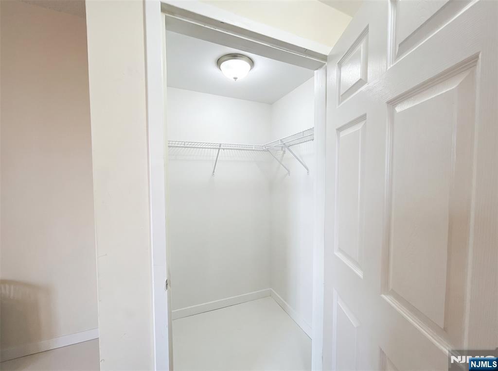 100 Old Palisade Road, Unit 2201 Fort Lee, NJ 07024 - Photo 15 of 17