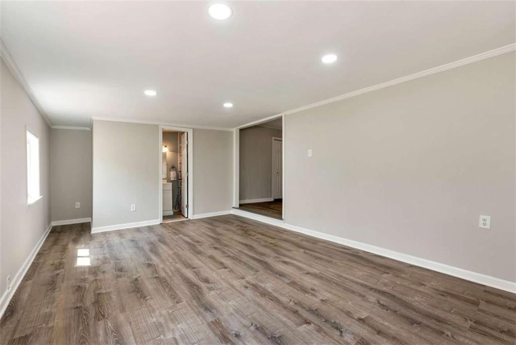 726 Peachtree Road Jefferson, GA 30549 - Photo 9 of 48