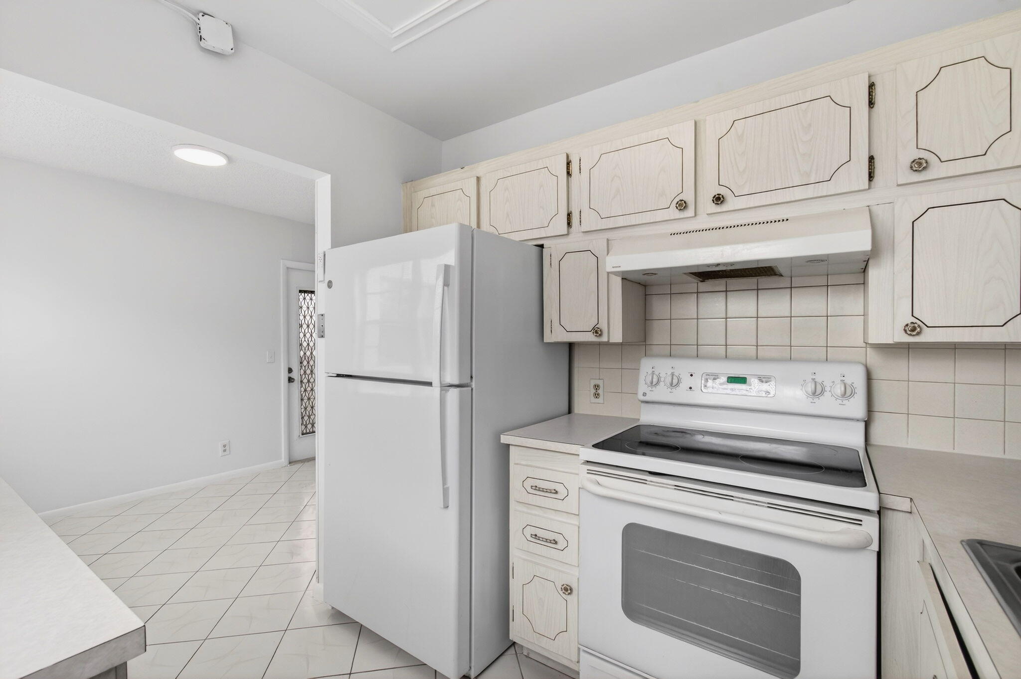 360 Fanshaw I Boca Raton, FL 33434 - Photo 17 of 103 29-web-or-mls-DSC_8864