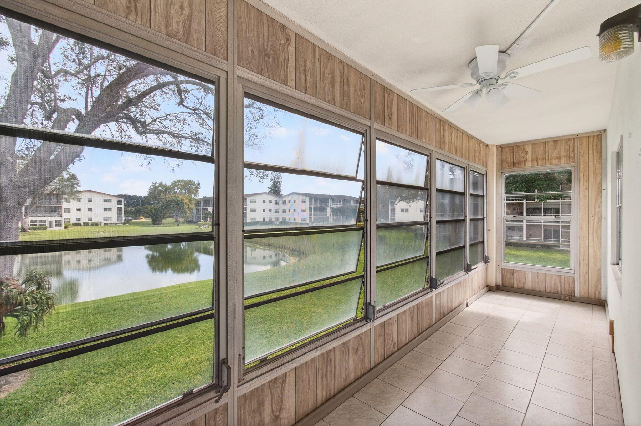 360 Fanshaw I Boca Raton, FL 33434 - Photo 36 of 103 49-web-or-mls-DSC_9038
