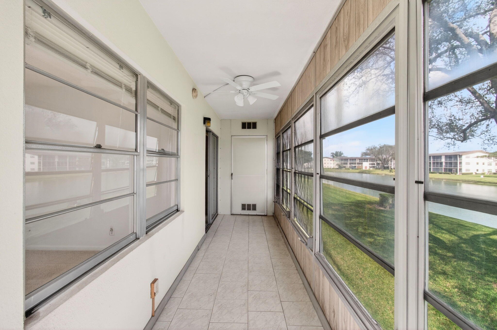 360 Fanshaw I Boca Raton, FL 33434 - Photo 39 of 103 52-web-or-mls-DSC_9080