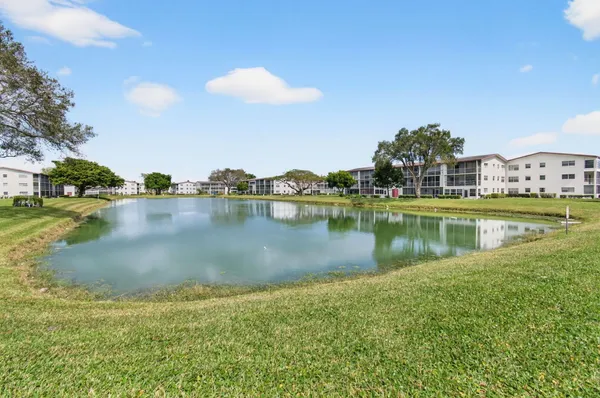 $130,000 | 360 Fanshaw I, Boca Raton, FL 33434