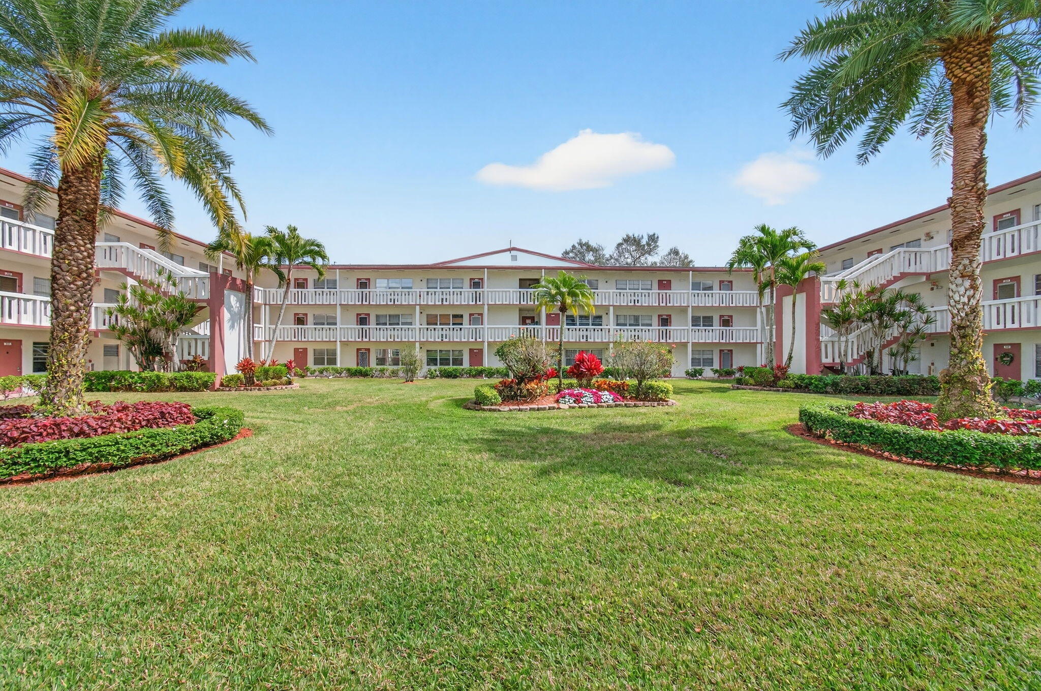 360 Fanshaw I Boca Raton, FL 33434 - Photo 58 of 103 3-web-or-mls-DSC_8619