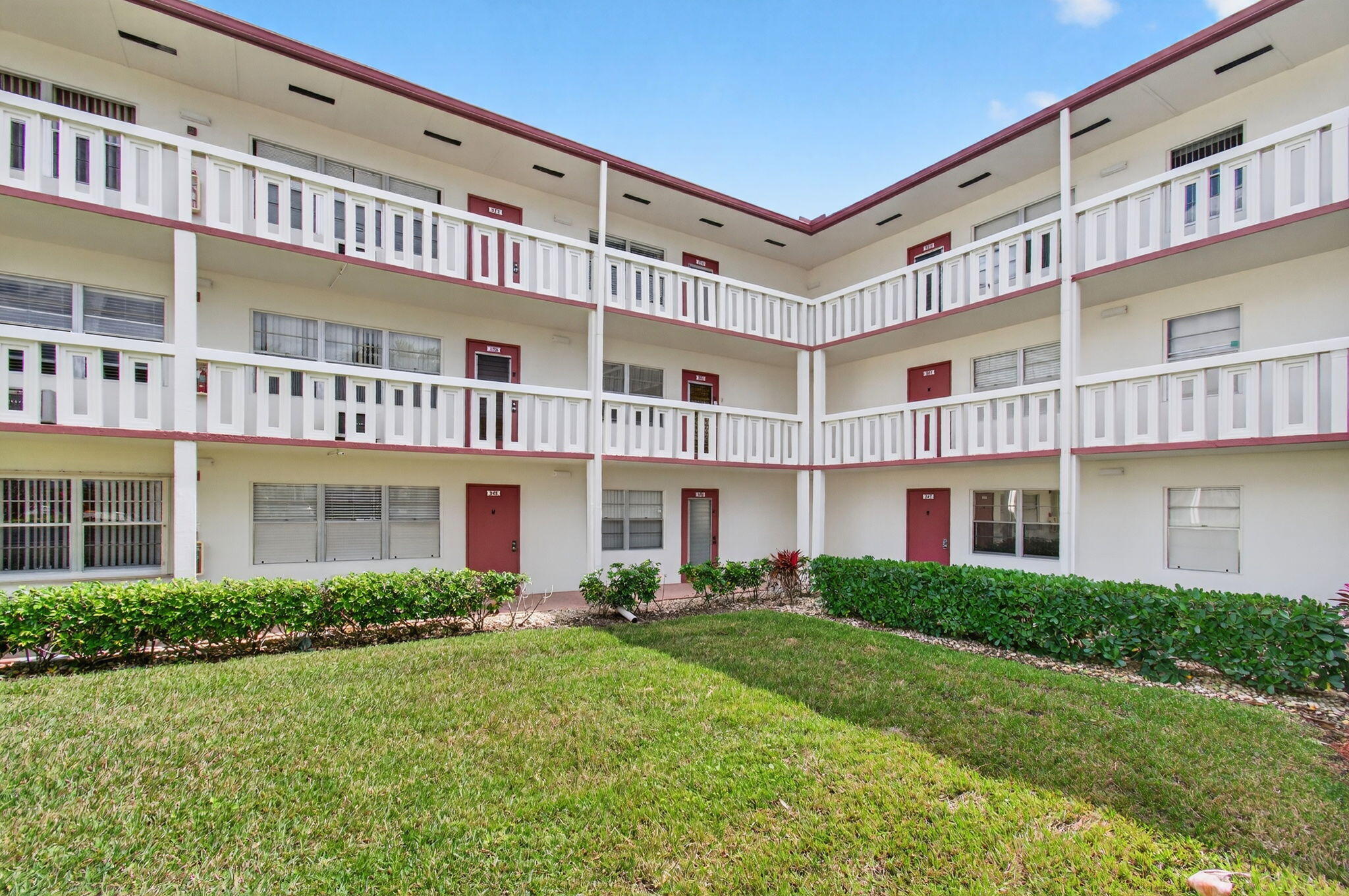 360 Fanshaw I Boca Raton, FL 33434 - Photo 60 of 103 5-web-or-mls-DSC_8634
