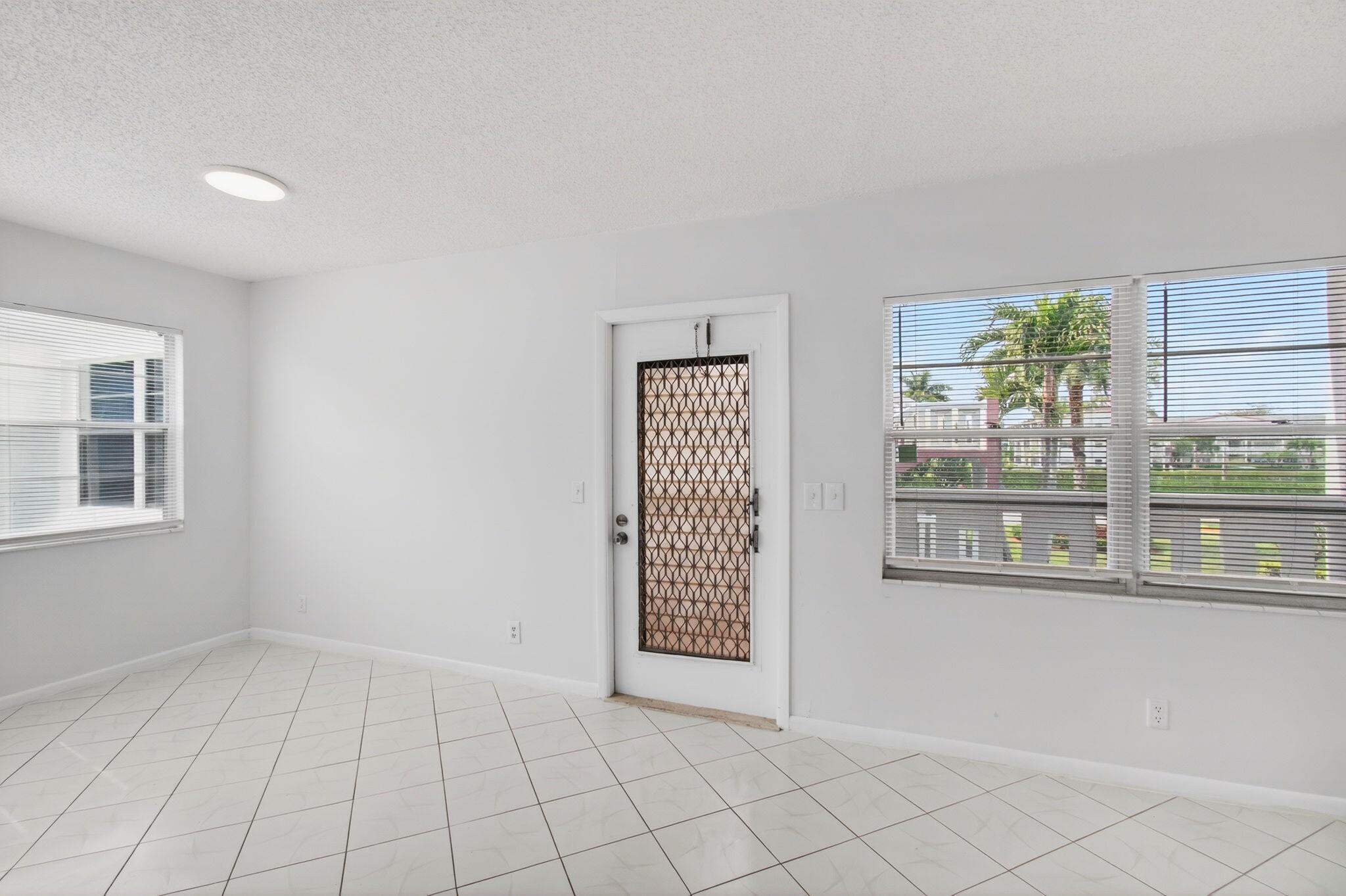 360 Fanshaw I Boca Raton, FL 33434 - Photo 9 of 103 15-web-or-mls-DSC_8760
